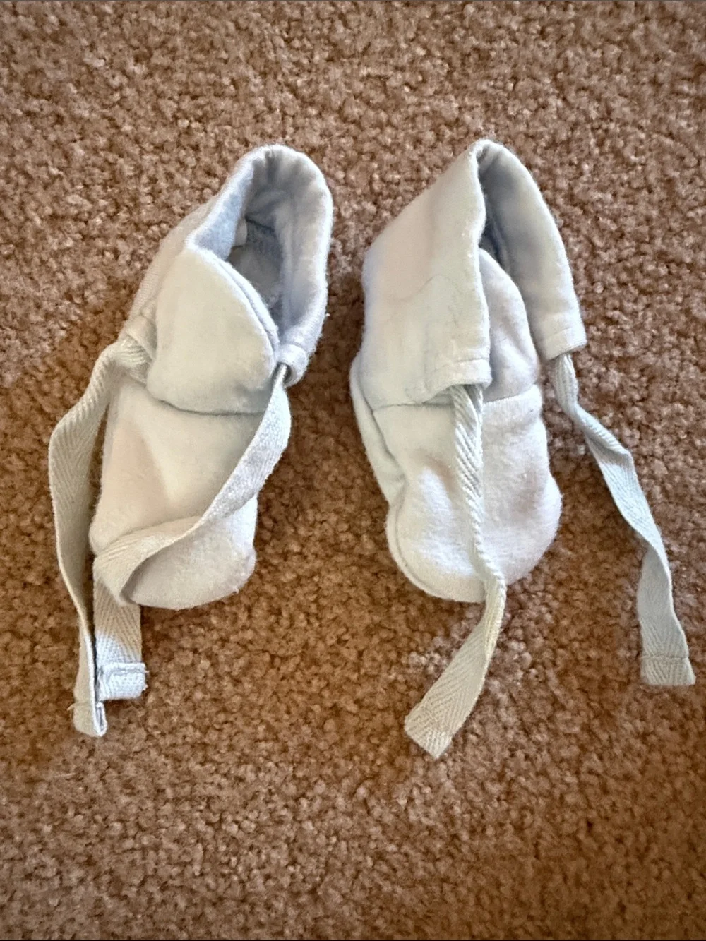 Baby 0-3m Soft Light Blue Booties with Ties